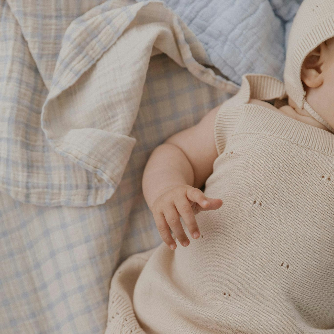 Garbo & Friends Muslin Swaddle Blanket- Gingham sky blue