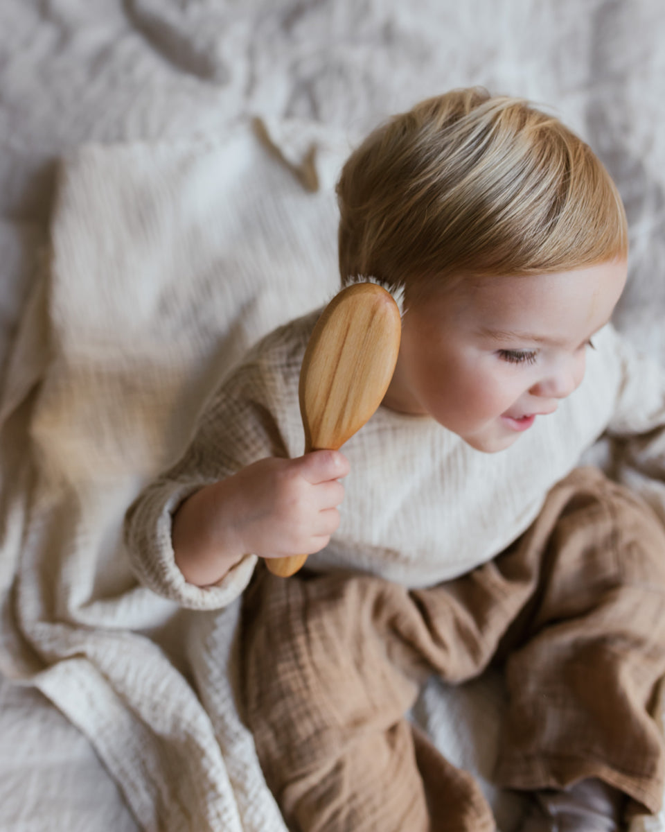 Atelier Annur baby brush