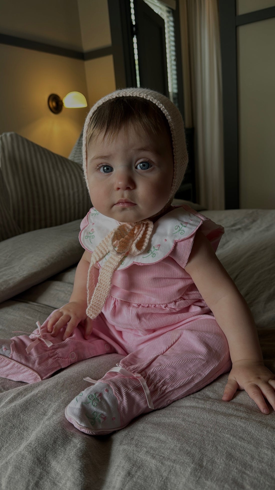 Le Enfant Knit bonnet- baby pink