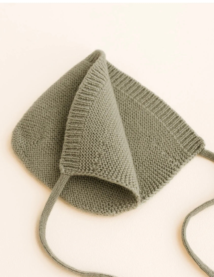 Hvid dolly bonnet- Artichoke