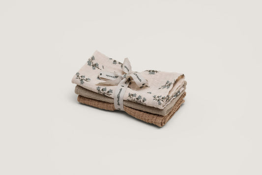 Garbo & Friends Muslin Burp Cloths-bluebelle