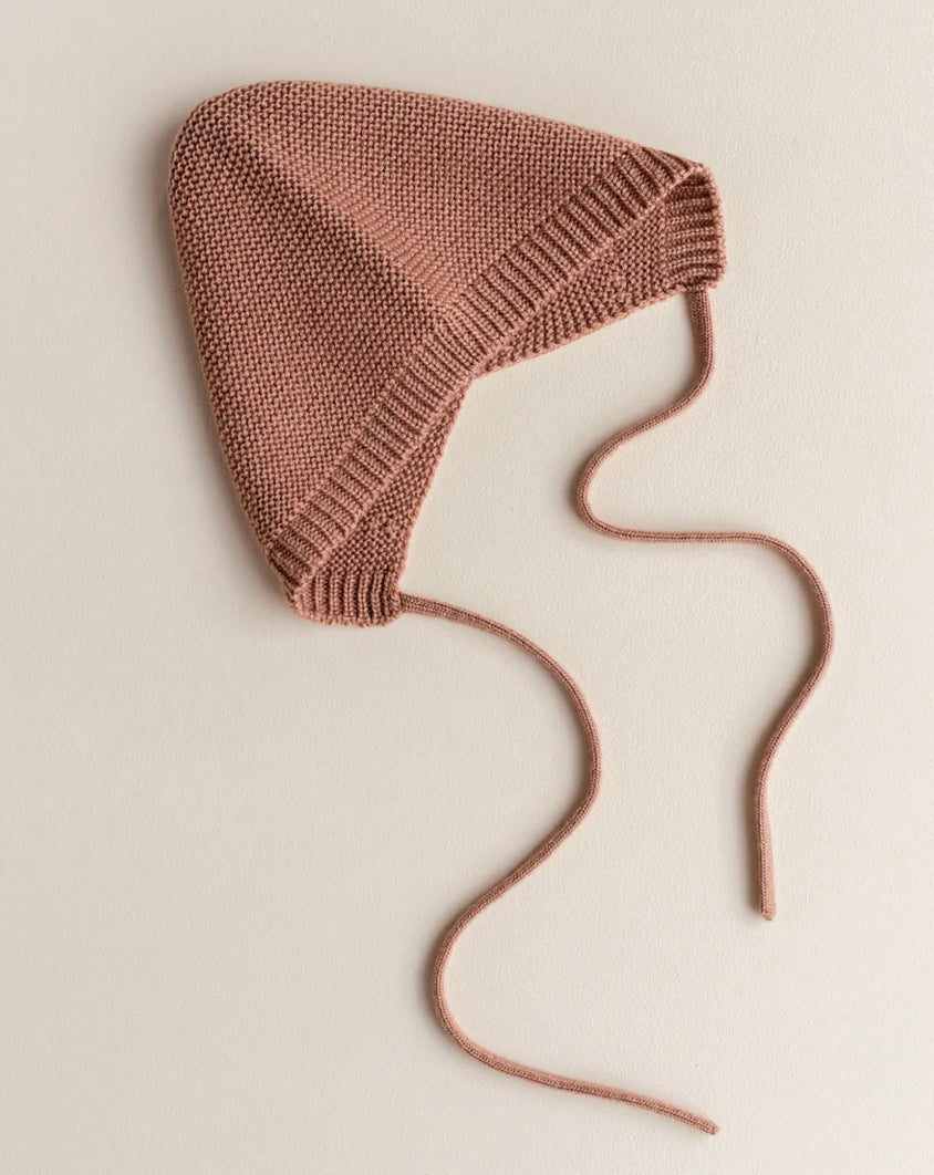 Hvid dolly bonnet- terracotta