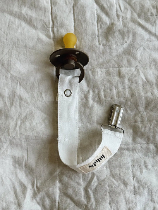 Lalaby pacifier clip white dot