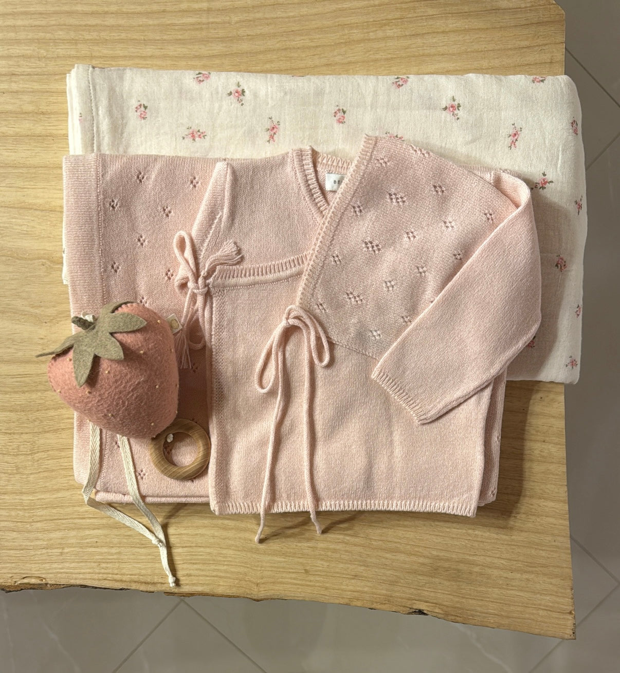 Bella Enfant cashmere/cotton pointelle blanket- rose
