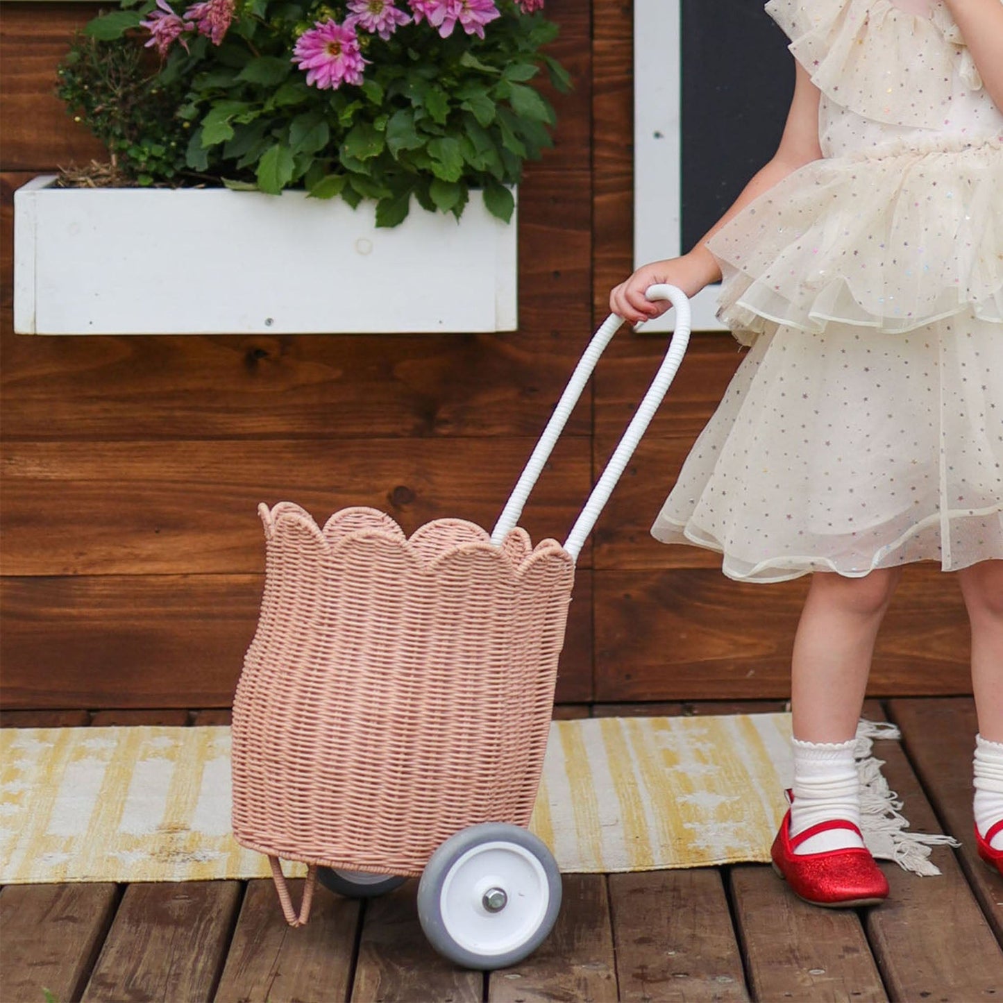 Olli Ella Rattan Petal Luggy - Rose
