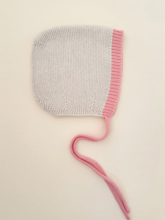 Hvid dolly bonnet- bubblegum trim