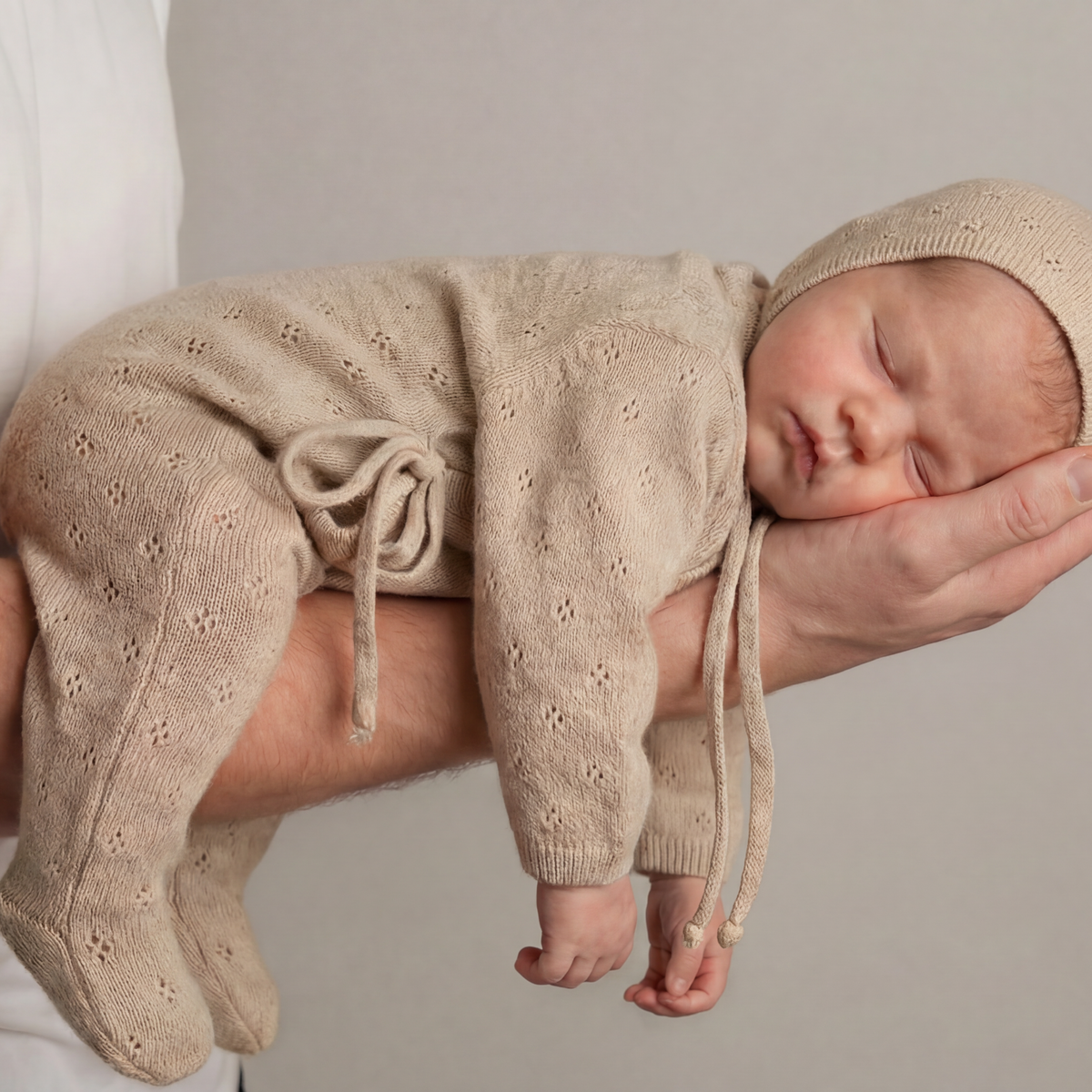 Freckle label cotton pointelle Babygrow & bonnet- oatmeal
