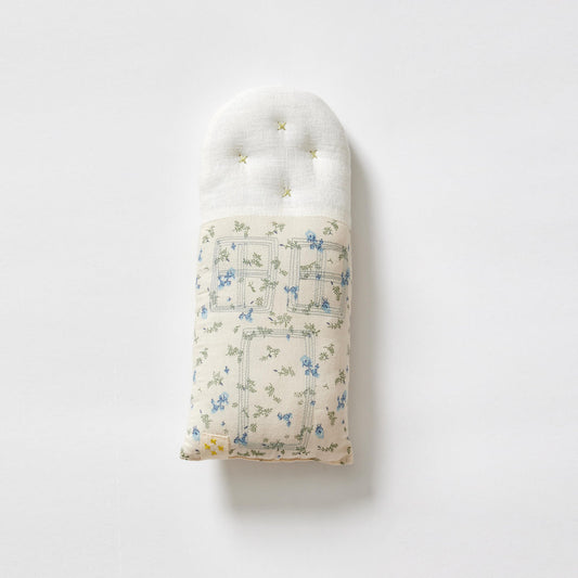 Camomile London Petit House cushion - Bella Floral