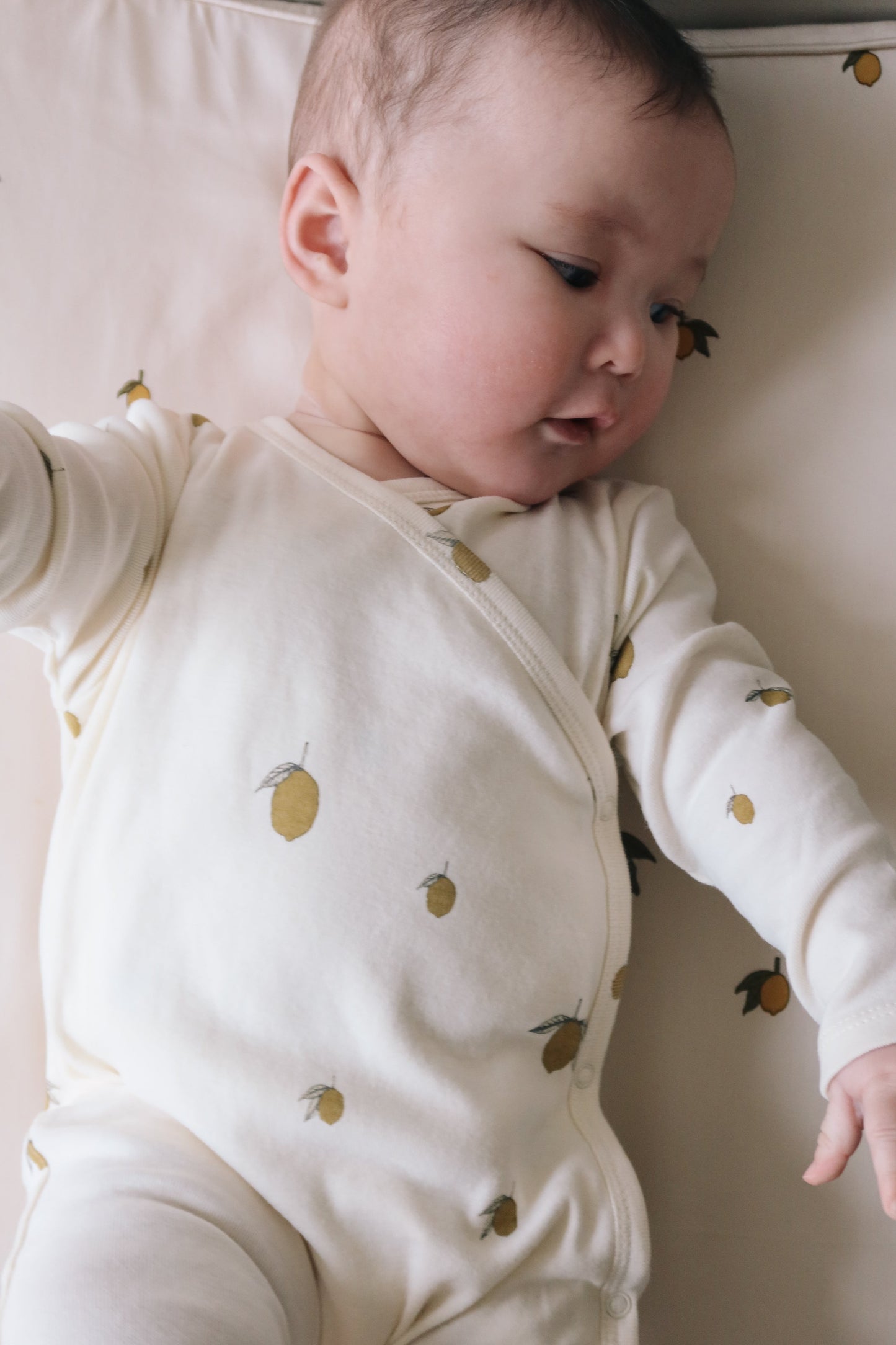 Konges Sloejd newborn onesie gots- lemon ( sold with bonnet only)