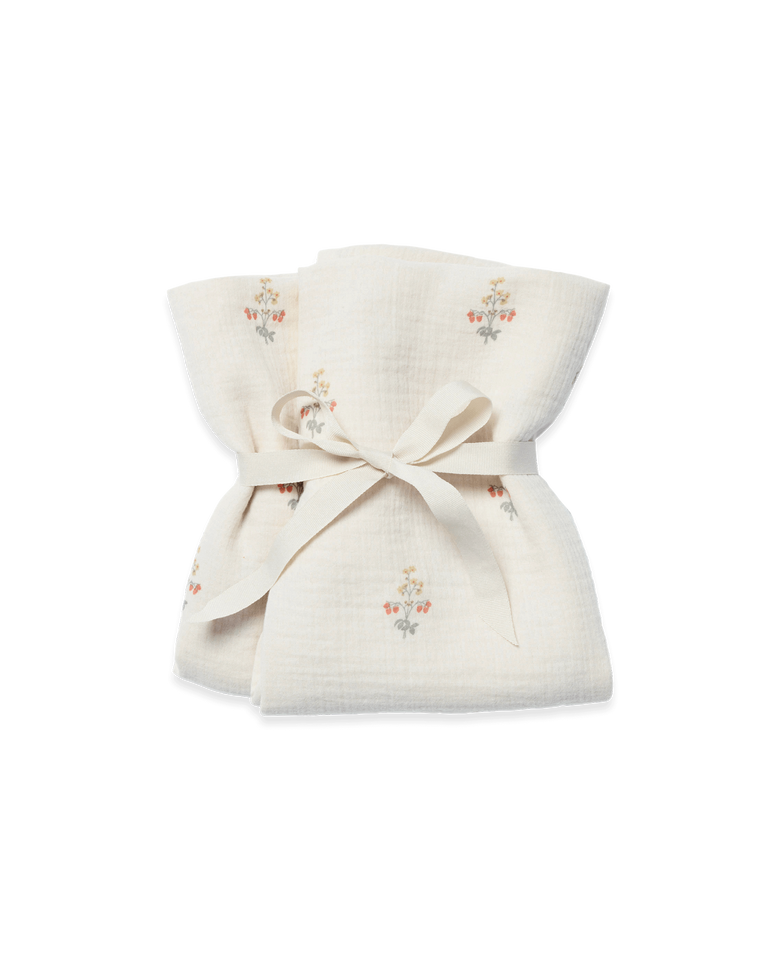 Garbo and friends La Fraise muslin blanket 2 pcs
