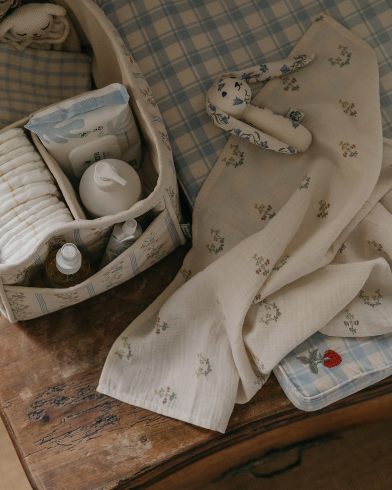 Garbo and friends La Fraise muslin blanket 2 pcs