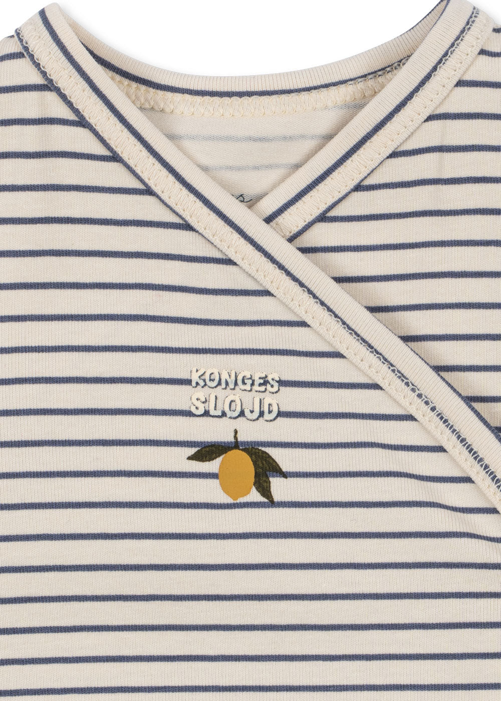 Close-up of Konges Sloejd Stripe Combo newborn body