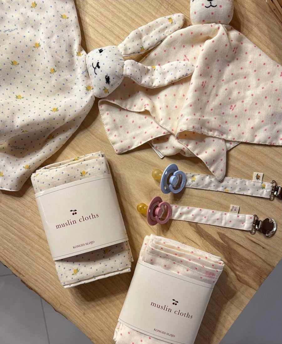Konges Sloejd Cherry Dot baby accessories
