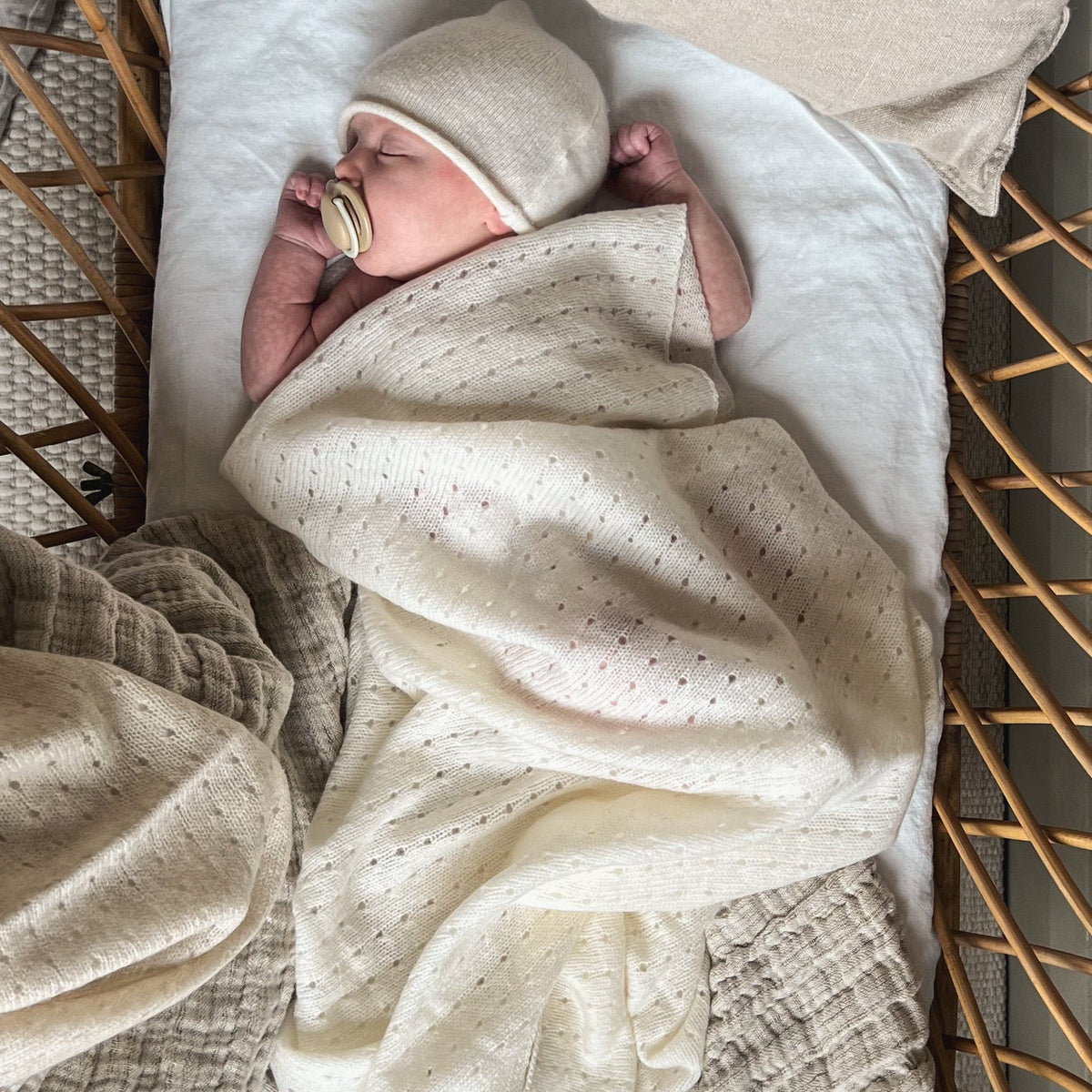 Freckle Label Ivory Cashmere Blanket